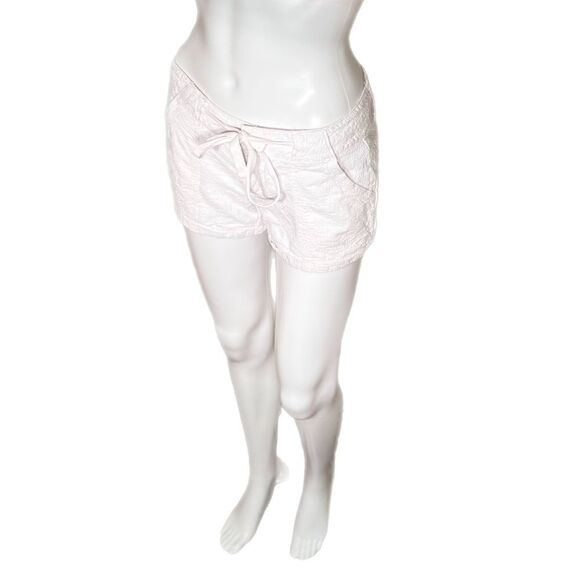 Textured Drawstring Shorts (1) - Picture 4 of 7